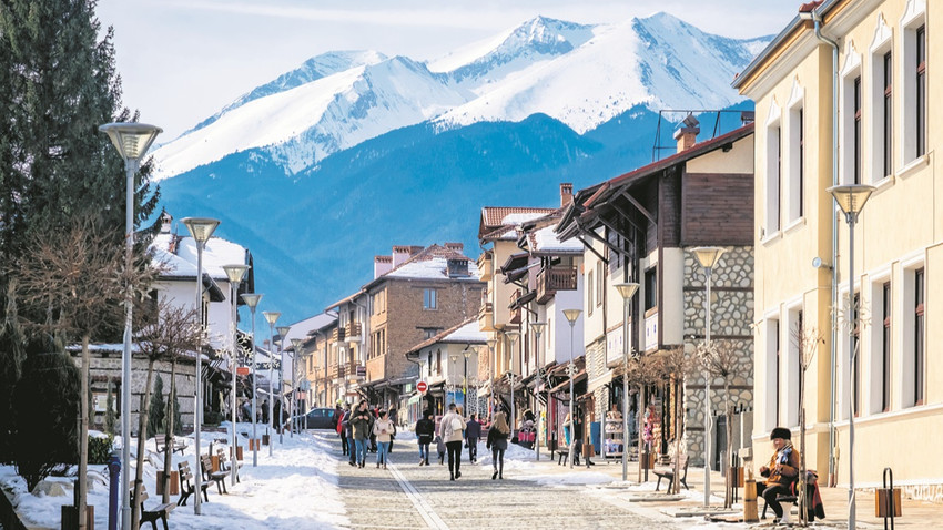 Işıltılı ve ekonomik ‘Bulgaristan Alpleri’: Bansko