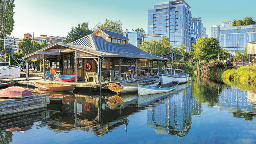 Lake Union Gölü’ndeki yüzen evlerden biri.