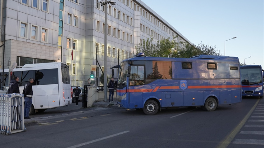 Narin'in abisi Baran Güran: Nevzat çok soğukkanlı, 50 cinayet işlemiş ve hiçbir şey olmamış gibi davranıyor