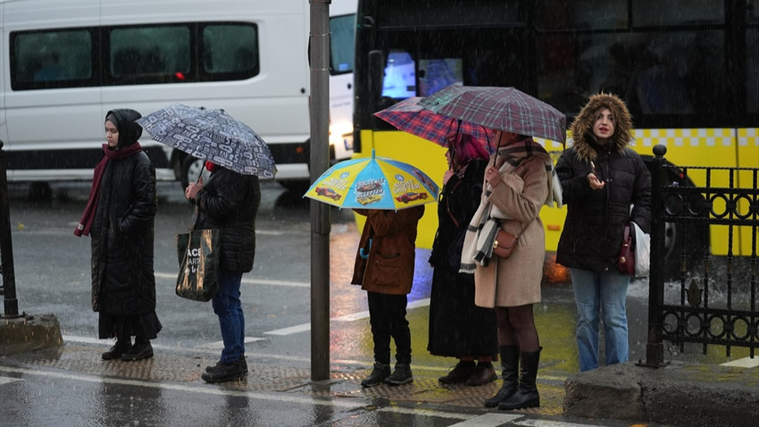 Meteoroloji açıkladı: Sıcaklıklar batı kesimlerde 2-4 derece artacak