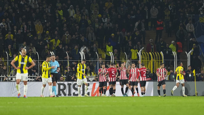 Fenerbahçe Kadıköy'de kayıp: Athletic Bilbao'ya yenildi, tribünlerden istifa sesleri yükseldi