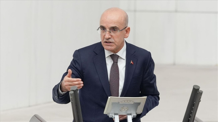 Bakan Şimşek'ten enflasyon açıklaması: Yılı yüzde 44-45 aralığında kapatacağız
