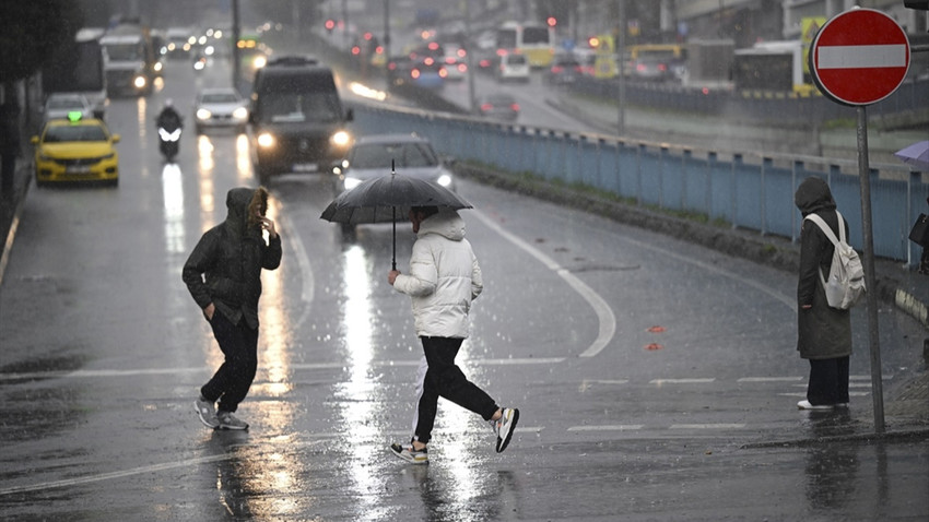 Meteorolojiden 30 il için turuncu ve sarı uyarı: Aşırı yağışlara dikkat