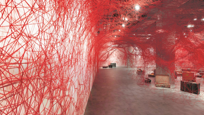 Chiharu Shiota: Dünyalar Arasında, Chiharu Shiota, İstanbul Modern (Fotoğraf: Kayhan Kaygusuz)