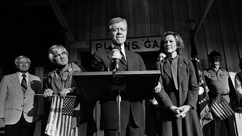 Carter, 1980'de seçimi kaybettikten sonra duygusal bir konuşma yapıyor / D. Gorton/ The New York Times