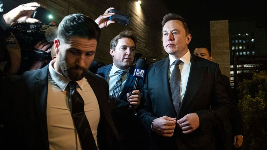 İngiltere'de Elon Musk'a tepki büyüyor: ABD'nin Londra Büyükelçisi'nin Dışişleri Bakanlığı'na çağrılması gündemde