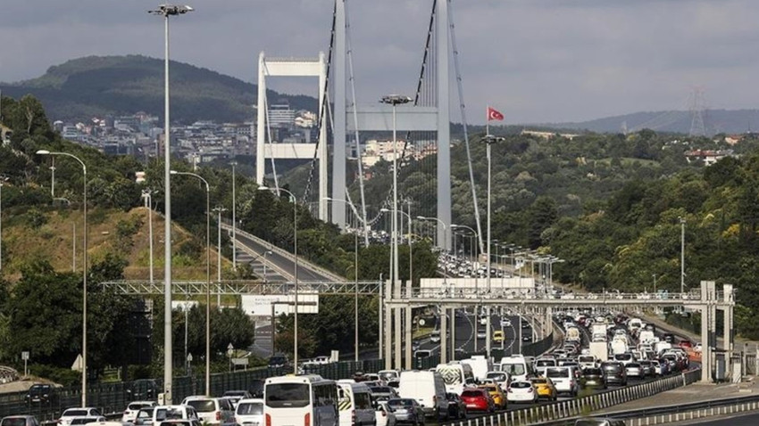 Köprü ve otoyol ücretlerine yapılan zam sonrası CHP'li Karasu'dan tepki: Tutturulması imkansız araç garantilerinin faturasını yine vatandaşa çıkardınız