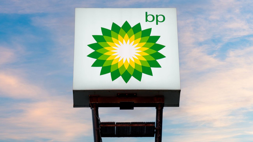 BP’nin kârı sert düştü ama CEO’ya göre “strateji değişikliğine harika bir başlangıç” yapıldı