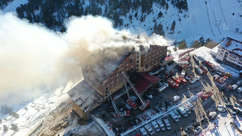 Bolu'da yanan otel için yıkım kararı verildi mi?