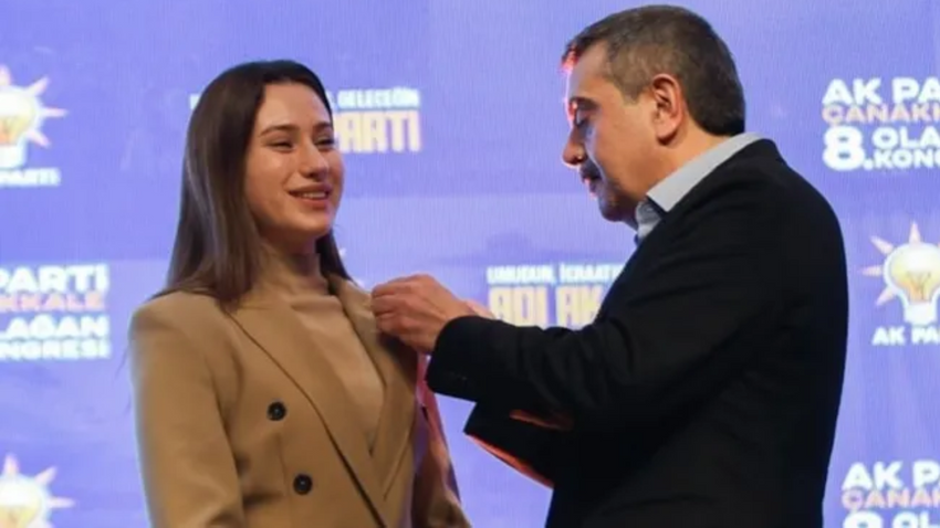 Bağımsız olarak seçilmişti: Türkiye'nin en genç belediye başkanı Zeynep Çelik AK Parti’ye katıldı