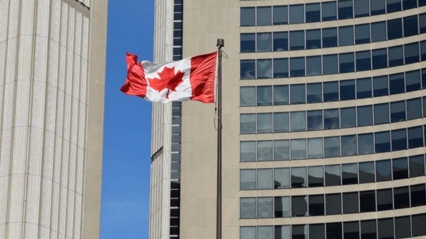 Trump'ın ek gümrük vergileri sonrası Toronto'da ABD ulusal marşı yuhalandı