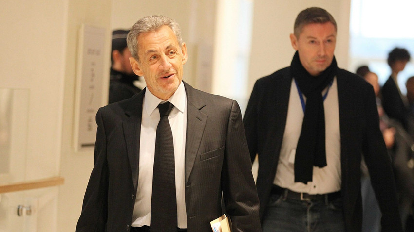 'Telekulak' davasında cezası onanan Sarkozy'ye elektronik kelepçe takıldı