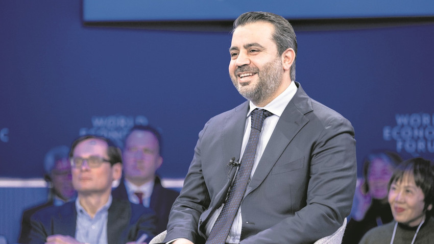 Suriye’deki rejim değişikliğine kadar BM’nin kara listesinde yer alan Esad Hasan Şeybani, dışişleri bakanı olduktan sonra Davos’taki Dünya Ekonomik Forumu’nda konuştu.
