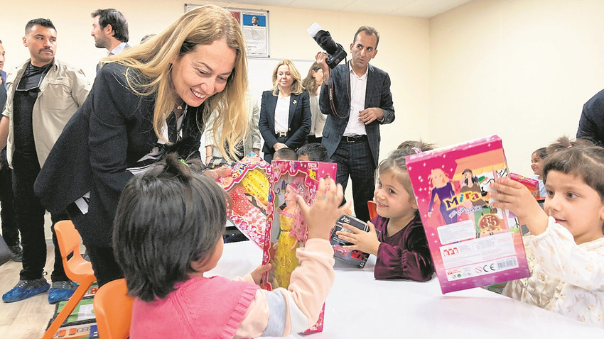 TEV Genel Müdürü Banu Taşkın TEV'in anaokulunu ziyaret etti.