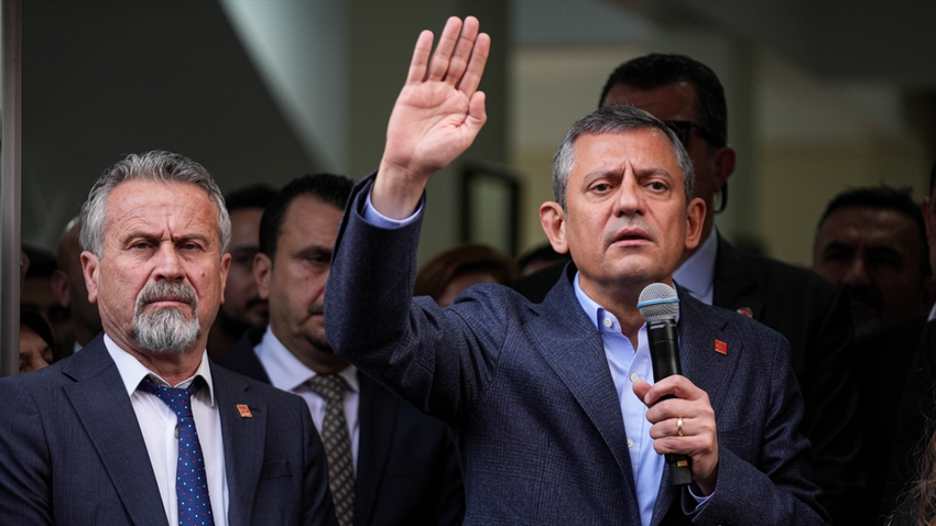 Özgür Özel: Anketlerde çok önemli iki isim var