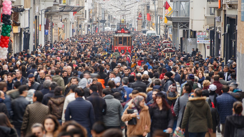 TÜİK göç verilerini açıkladı: En çok göç edenler 25-29 yaş arasında