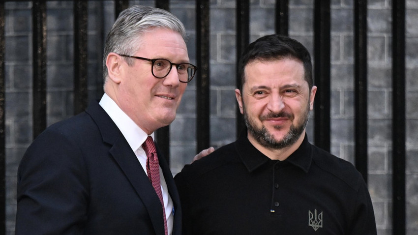 İngiliz Başbakan Starmer: Ukrayna lideri Zelenskiy'e desteğimiz tam
