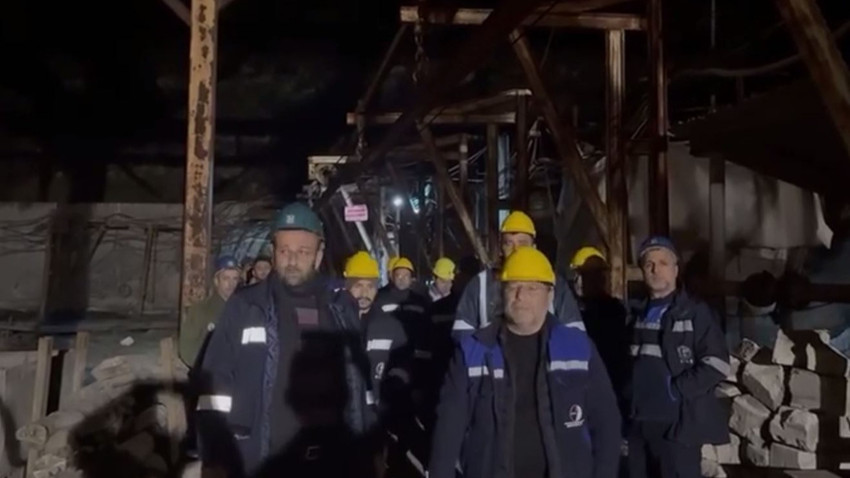 Çayırhan Termik Santrali işçileri kendilerini madene kapattı