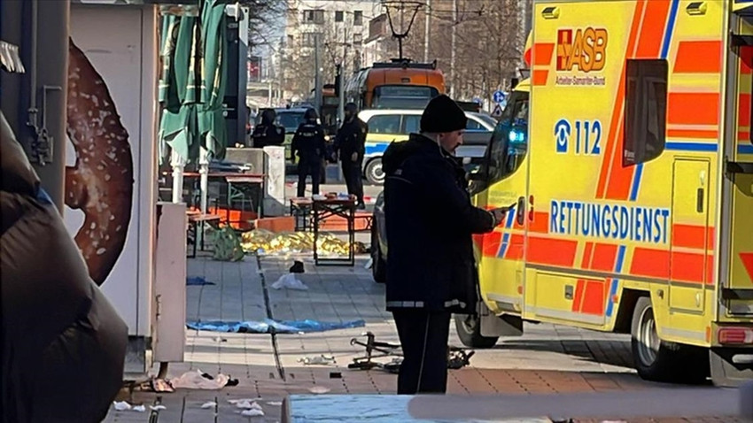 Almanya’da araçla kalabalığa dalan zanlının aşırı sağcılarla bağlantısı ortaya çıktı