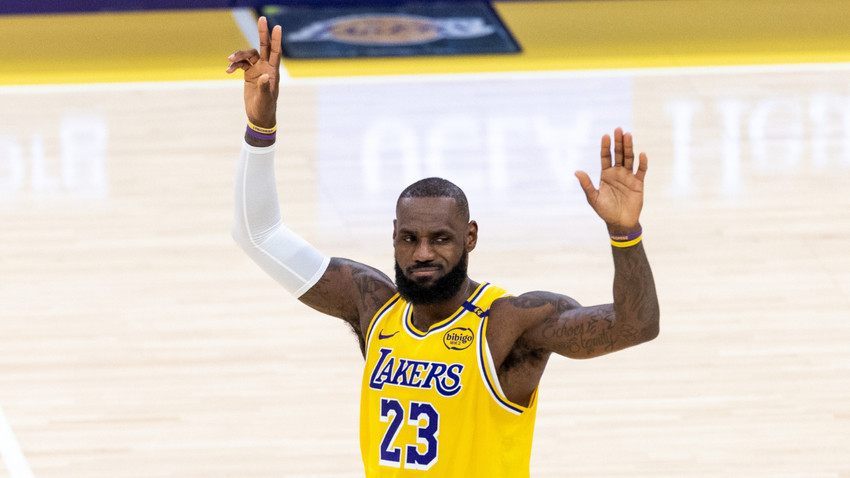 LeBron James'ten 50 bin sayı rekoru