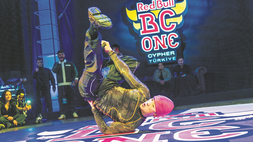 Red Bull BC One All Stars takımının da üyesi olan Philip Kim, İstanbul’da bir workshop da sundu.