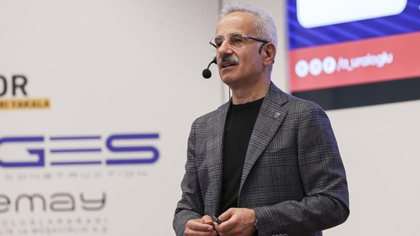 Ulaştırma ve Altyapı Bakanı Uraloğlu: 5G teknolojisi pratikte 10 kat hız getirecek