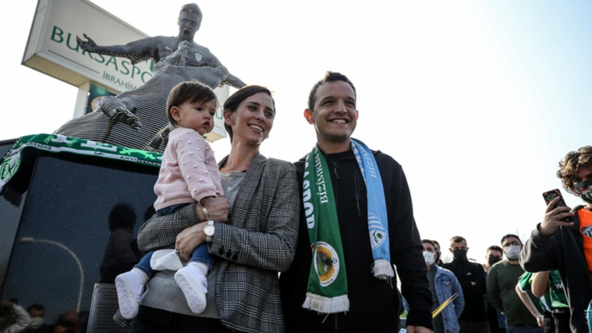 Bursaspor teknik direktör Batalla ile yollarını ayırdı