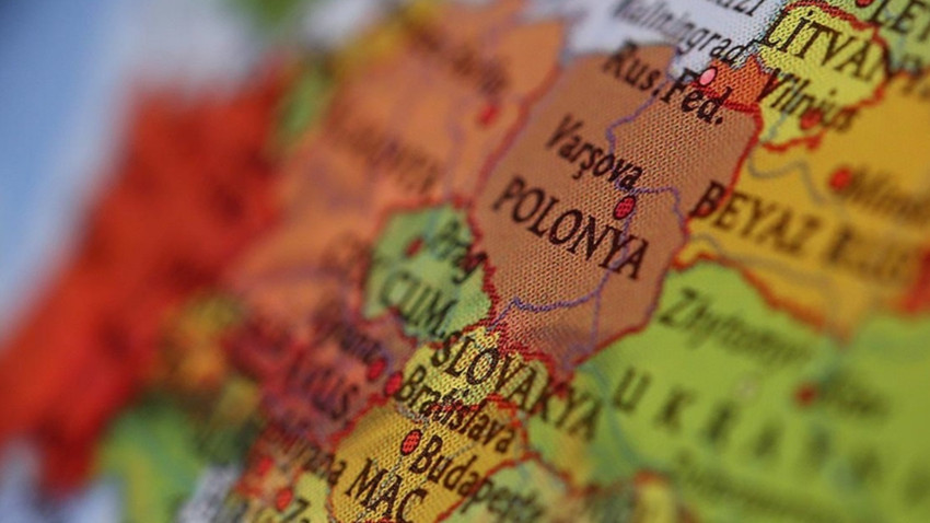 Polonya’da Belweder Sarayı ve hükümet binaları üzerinde uçan dron etkisiz hale getirildi