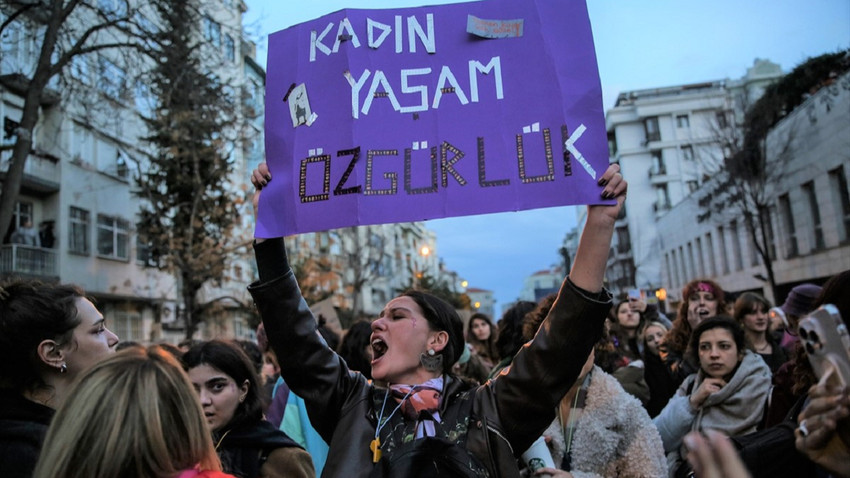 Mart ayı kadına şiddet raporu: 18 kadın cinayeti, 30 şüpheli ölüm
