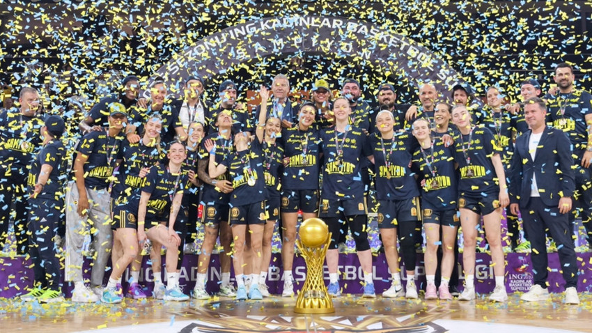 Fenerbahçe Opet ING Kadınlar Basketbol Süper Ligi'nde şampiyon oldu