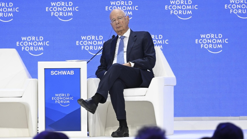 Dünya Ekonomik Forumu'nun kurucusu Klaus Schwab görevi bıraktı