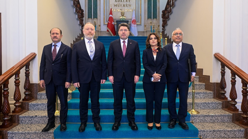 Adalet Bakanı Tunç ve DEM Parti heyeti görüşmesi tamamlandı