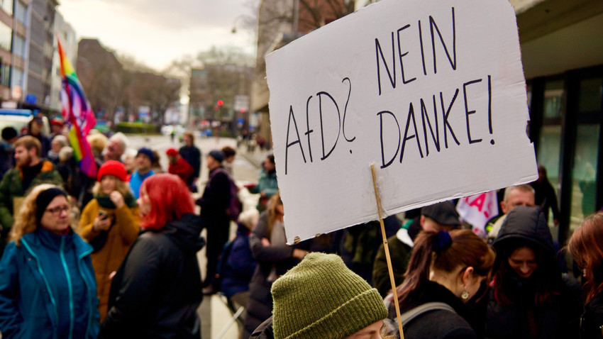 Almanya, AfD’nin "aşırı sağcı" olarak sınıflandırılmasını eleştiren ABD'ye tepki gösterdi