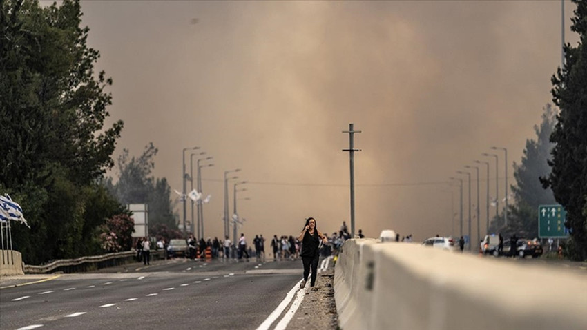 İsrail tarihinin en büyük yangınlarından biri: Tel Aviv yönetimi uluslararası yardım talebinde bulundu