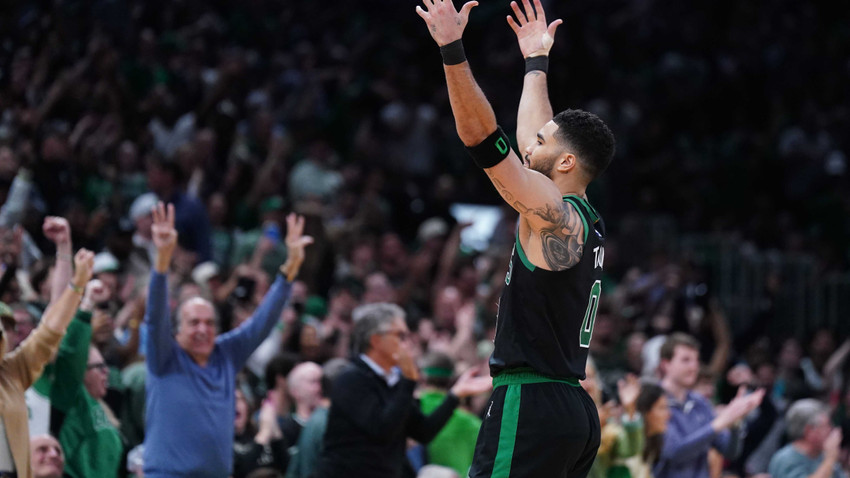 NBA'de Celtics ve Pacers, Doğu Konferansı yarı finaline çıktı