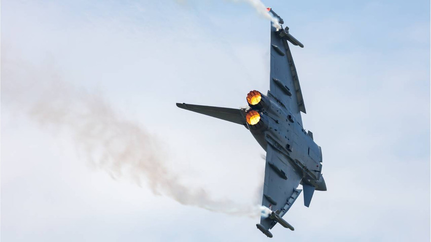 Atina-Berlin ilişkilerinde Türkiye denklemi: Birincil konu, Eurofighter uçakları