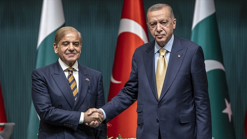 Cumhurbaşkanı Erdoğan, Pakistan Başbakanı Şerif ile telefonda görüştü