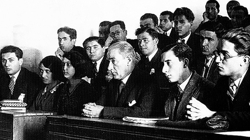 Atatürk’ün izinde...“Bütün ümidim gençliktedir”