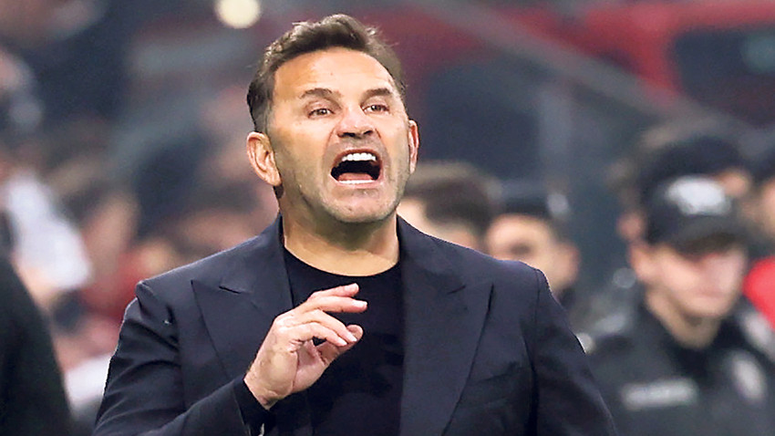 Okan Buruk: Eksikliklerimizi görüyoruz, devre arasında tamamlayacağız