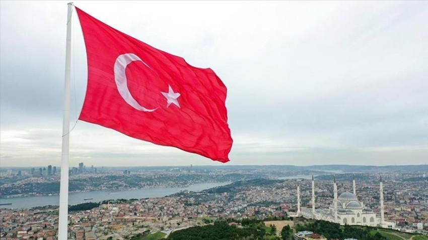 Türkiye dünyada demokrasiye en çok inanan ikinci ülke
