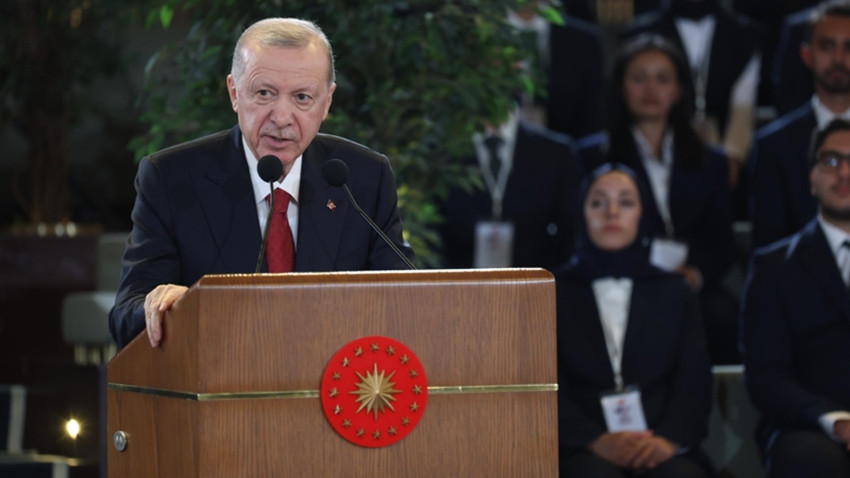 Cumhurbaşkanı Erdoğan: Yeni anayasa noktasında çalışmamak veya onu ertelemek mümkün değil
