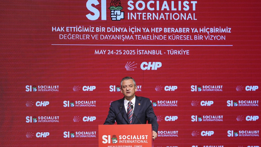 Özel, Sosyalist Enternasyonal'de konuştu: Türkiye bir sivil darbe sürecindedir
