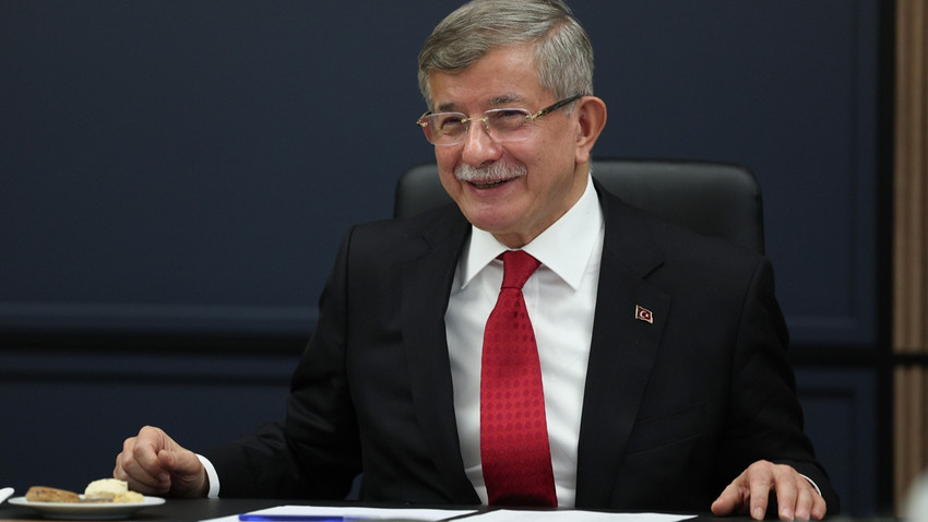 Davutoğlu: AK Parti beni kaybetmese, ilkelerine sadık kalsa yüzde 60'larla iktidarda olurdu