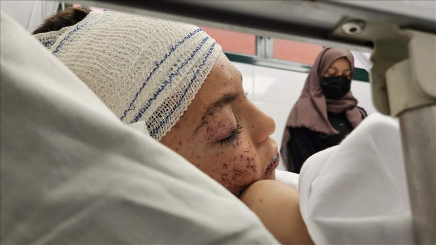 Filistinli doktor Neccar'ın hayatta kalan son çocuğu İtalya'da tedavi görecek