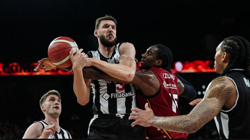 Beşiktaş Fibabanka Galatasaray'ı 107-85 yenerek yarı finale yükseldi