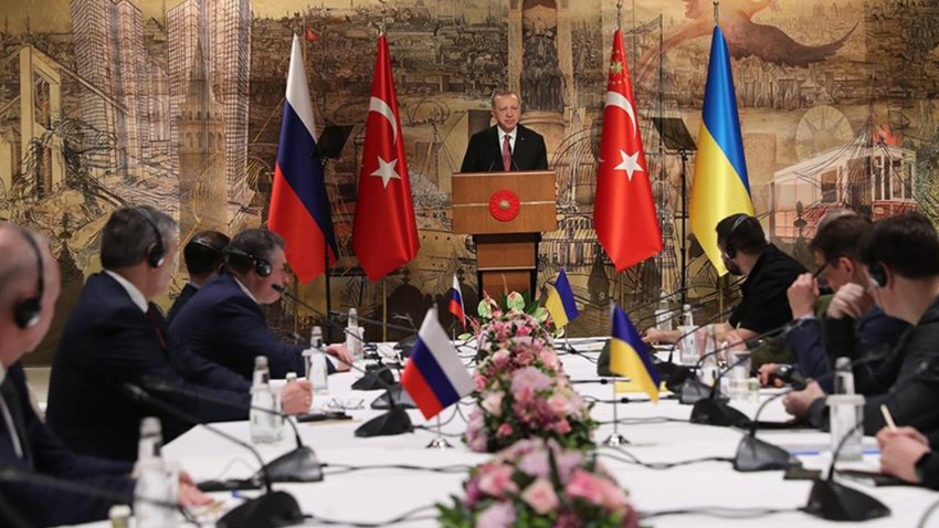 Ukrayna-Rusya barış görüşmelerinde yeni perde: Kritik müzakere yarın Çırağan'da yapılacak