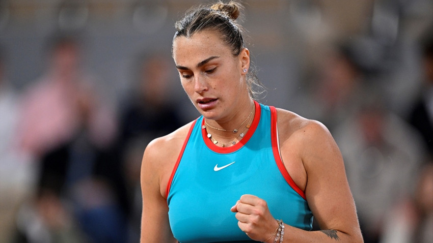 Swiatek'in 26 maçlık serisini bitirdi: Sabalenka, Fransa Açık'ta ilk kez finalde