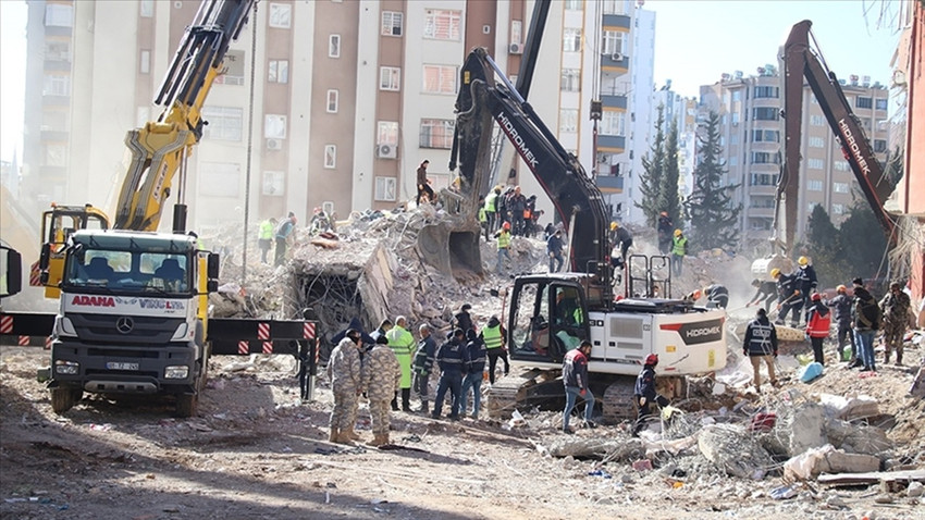 Depremde 150 kişinin kaybettiği Palmiye Sitesi davasında mütalaa açıklandı