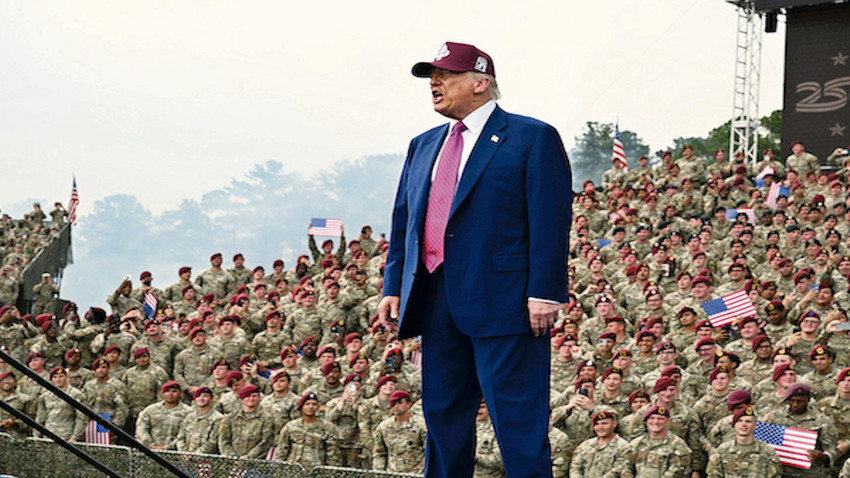 California çatışmalarla kavrulurken Başkan Donald Trump Fort Bragg Askeri Üssü’nde Amerikan ordusunun kuruluşunun 250. yılını kutluyor. ( Fotoğraf: Kenny Holston/The New York TImes