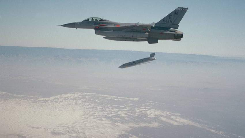 SIPRI raporu yayınlandı: Yapay zeka nükleer savaşı çıkartacak aktör olabilir